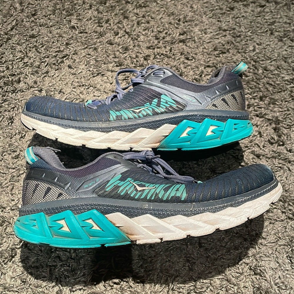 Hoka ahari 2
